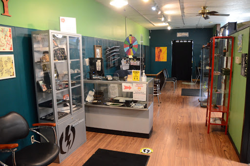 Tattoo Shop «Tattoo Lady», reviews and photos, 6817 Kennedy Ave, Hammond, IN 46323, USA