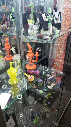 Tobacco Shop «Headed West», reviews and photos, 9674 E Arapahoe Rd, Greenwood Village, CO 80112, USA