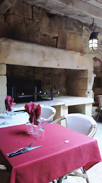 Atmosphère du Restaurant français Le Jardin des Consuls à Sarlat-la-Canéda - n°11