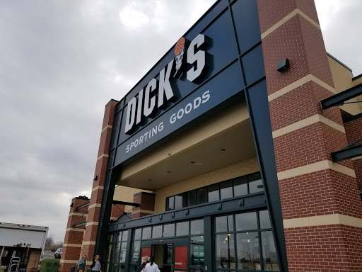 DICK'S Sporting Goods