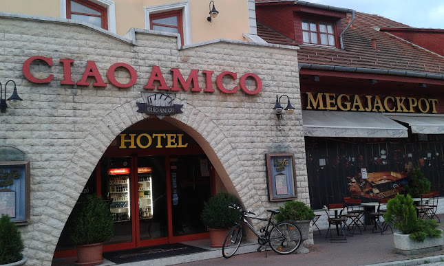 Hotel & Cafe Ciao Amico