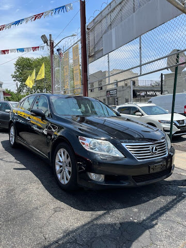 Used Car Dealer «Cypress Motors-Ridgewood Inc», reviews and photos, 7903 Cypress Ave, Ridgewood, NY 11385, USA