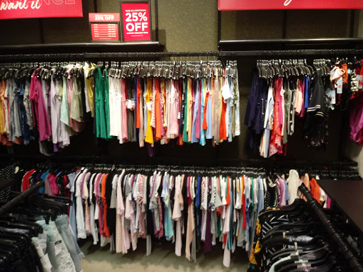 Clothing Store «rue21», reviews and photos, 1500 E Court St #680, Seguin, TX 78155, USA