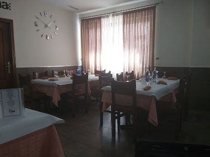 Jarama Restaurante - C. de Villalpando, 14, 49005 Zamora, Spain