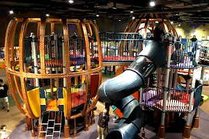 Qube Kingdom - Kid's indoor playground image