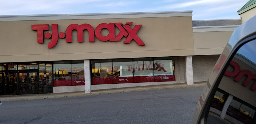Department Store «T.J. Maxx», reviews and photos, 832 Plaza Blvd, Lancaster, PA 17601, USA