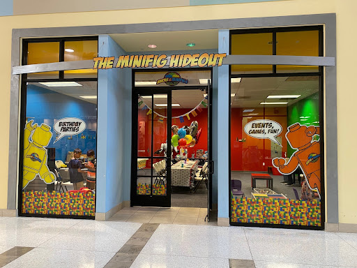 Toy Store «Bricks and Minifigs», reviews and photos, 3205 SW Cedar Hills Blvd, Beaverton, OR 97005, USA