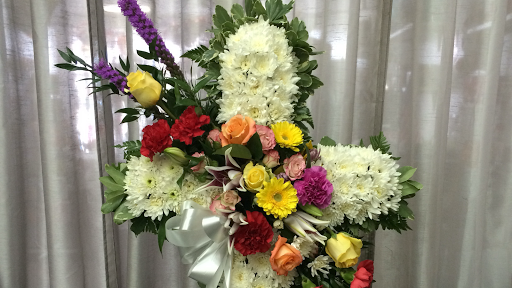 Florist «Irish Rose and GIfts», reviews and photos, 33608 W Seven Mile Rd, Livonia, MI 48152, USA