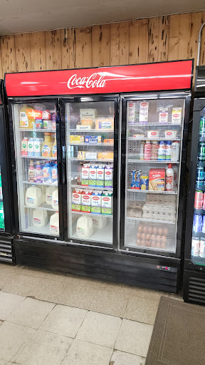 Grocery Store «Brush Prairie General Store», reviews and photos, 15320 NE Caples Rd, Brush Prairie, WA 98606, USA