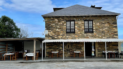 LA QUINTANA Galicia Restaurant - s/n La Cruz de Paderne, 33719 Navia, Asturias, Spain