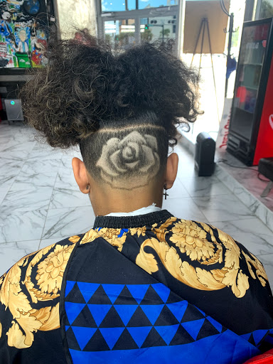 Barber Shop «Hair Junkies Hair Studio», reviews and photos, 224 E Silver Springs Blvd, Ocala, FL 34470, USA