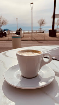 Plats et boissons du Restaurant Bay Bistro Café à Cannes - n°7