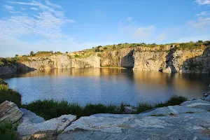 Dodda Iyyur Rock Quarry image