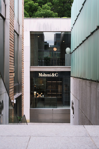 Molteni&C Flagship Store