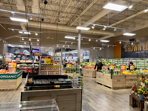 Grocery Store «Metro Market», reviews and photos, 1123 N Van Buren St, Milwaukee, WI 53202, USA