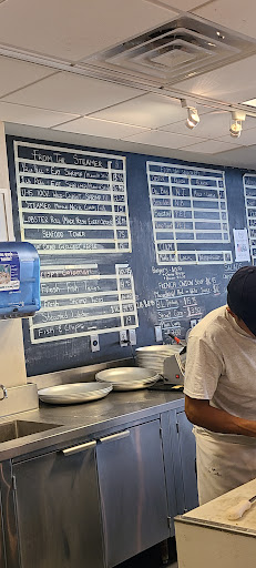 Oyster Bar Restaurant «Triton Craft Beer and Oyster Bar», reviews and photos, 308 Centre St, Beach Haven, NJ 08008, USA