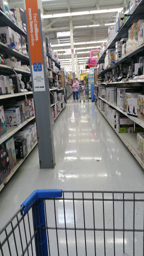 Department Store «Walmart Supercenter», reviews and photos, 145 Hill Carter Pkwy, Ashland, VA 23005, USA