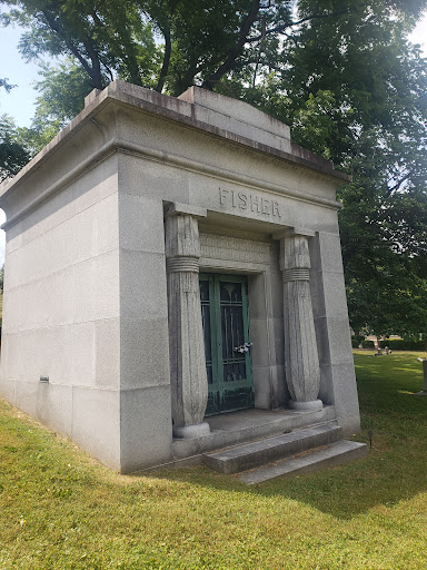 Cemetery «Crown Hill Funeral Home and Cemetery», reviews and photos, 700 38th St, Indianapolis, IN 46208, USA