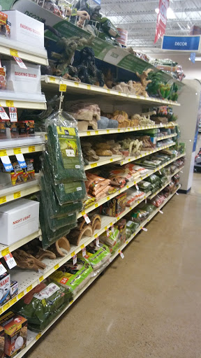 Pet Supply Store «PetSmart», reviews and photos, 2130 Gunbarrel Rd, Chattanooga, TN 37421, USA