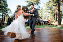 Kyle Loves Tori Photography - Zion Elopement Photographer - Photo 7 - Car repair in , St. George