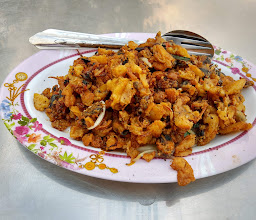 ร้านผัดไทยหน้าฮอลิเดย์ photo