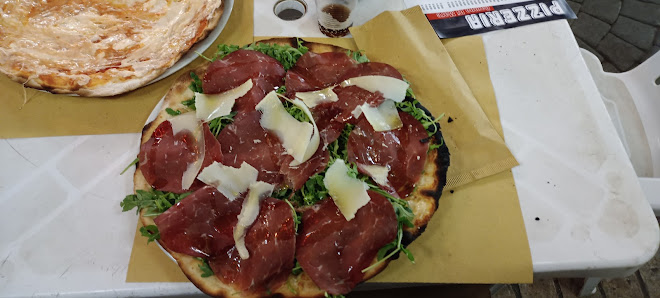 Pizzeria Campo di Mare Viale Adriatico, 12, 00052 Marina di Cerveteri RM, Italia