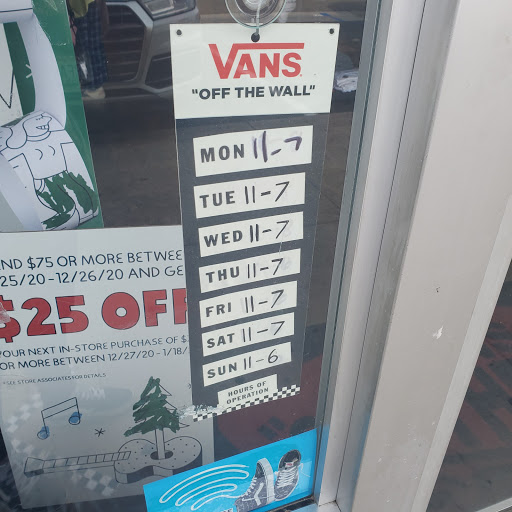 Shoe Store «Vans», reviews and photos, 485 N Tustin St, Orange, CA 92867, USA