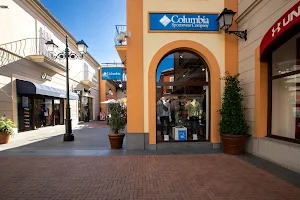 Columbia Sportswear Malaga Outlet image
