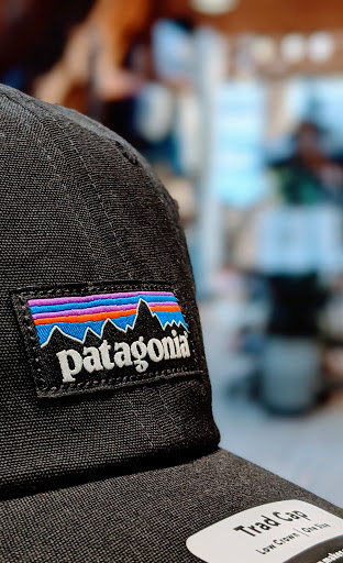 Clothing Store «Patagonia Boston», reviews and photos, 346 Newbury St, Boston, MA 02115, USA