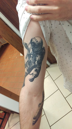 Tattoo Shop «Untouchable Ink», reviews and photos, 204 S Spring Garden Ave, DeLand, FL 32720, USA