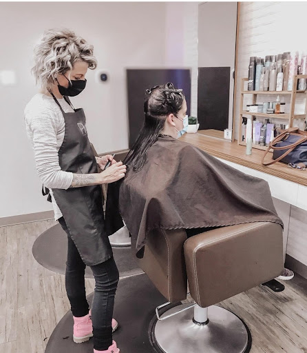 Beauty Salon «Salon Mackk», reviews and photos, 415 Congress Pkwy, Crystal Lake, IL 60014, USA