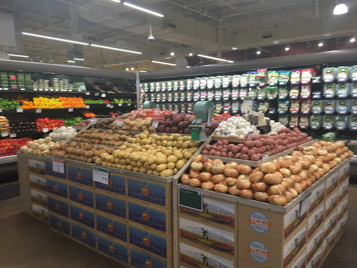 Grocery Store «Whole Foods Market», reviews and photos, 840 Willow Rd m, Northbrook, IL 60062, USA