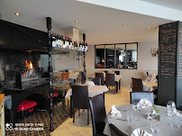 Atmosphère du Restaurant généraliste Restaurant l'Auberge de la Coulotte à Avion - n°17