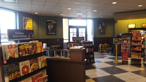 Book Store «Barnes & Noble», reviews and photos, 102 Commons Dr, Geneva, IL 60134, USA