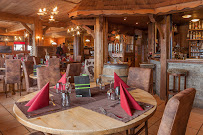 Atmosphère du Restaurant L' Auberge des Balcons de Belle Plagne à Belle Plagne - Macôt La Plagne - n°2