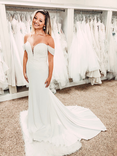 Bridal Shop «Prom USA Bridal & Formal Wear Boutique», reviews and photos, 2080 Fairburn Rd, Douglasville, GA 30135, USA