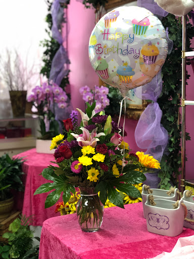 Florist «Elite Floral & Gift Shoppe», reviews and photos, 504 N Alafaya Trail #109, Orlando, FL 32828, USA