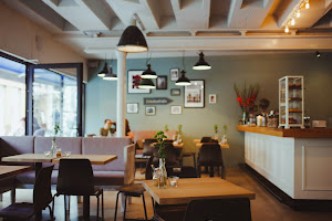 Die Apotheke Café, Restaurant & Bar