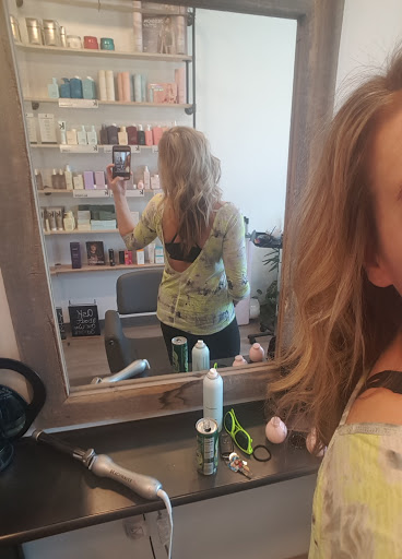 Beauty Salon «Golden Roots Salon», reviews and photos, 708 13th St #140, Golden, CO 80401, USA