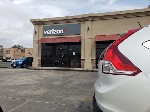 Verizon Authorized Retailer - A Wireless, 17530 Airline Hwy, Prairieville, LA 70769, USA, 