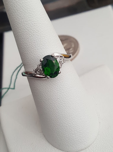 Jewelry Designer «MGM Jewelry & Loans, Inc.», reviews and photos, 6749 Wofford Blvd, Wofford Heights, CA 93285, USA