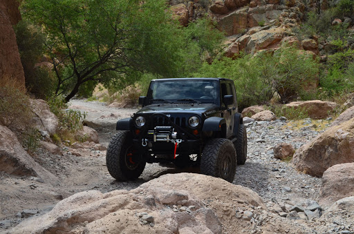 Car Dealer «Frontline Automotive Group Used Cars & Trucks», reviews and photos, 1415 N Acacia Dr, Gilbert, AZ 85233, USA