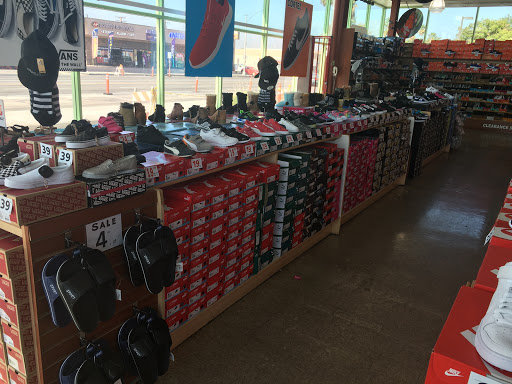 Shoe Store «Shoe City - Anaheim», reviews and photos, 101 E Ball Rd, Anaheim, CA 92805, USA