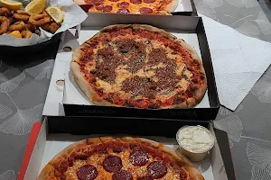 Zia Pizza image