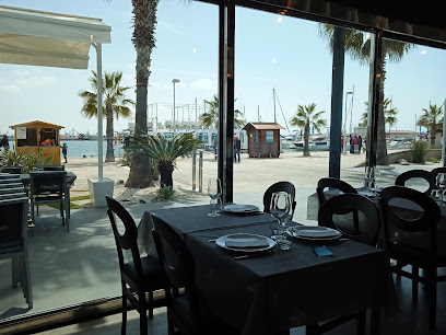 Restaurant Noves Algues - Passeig Marítim, s/n, 43540 La Ràpita, Tarragona, Spain