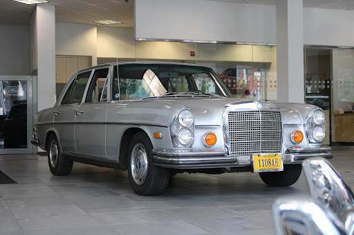 Mercedes Benz Dealer «Mercedes-Benz of Tysons Corner», reviews and photos, 8545 Leesburg Pike, Vienna, VA 22182, USA