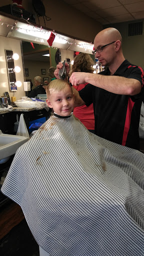 Barber Shop «Steve & Dukes Barbershop», reviews and photos, 45626 Van Dyke, Utica, MI 48317, USA