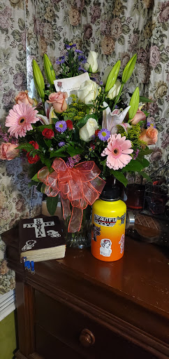 Florist «Magnolia Flowers», reviews and photos, 9669 Magnolia Ave, Riverside, CA 92503, USA
