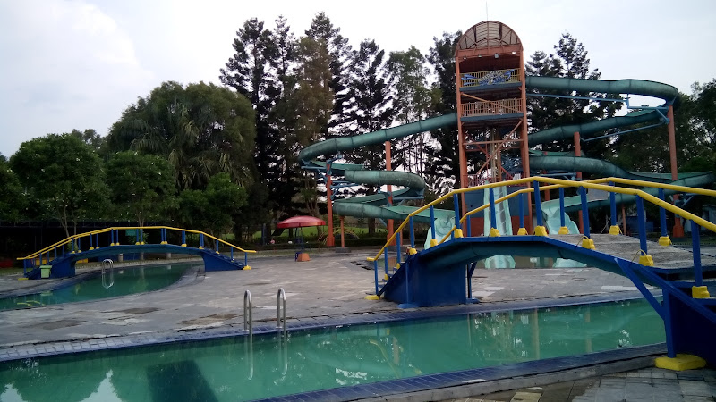 Water Park Bandung Indah