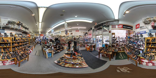 Orthopedic Shoe Store «Eric Comfort Shoes Inc», reviews and photos, 426 Hillside Avenue, Williston Park, NY 11596, USA